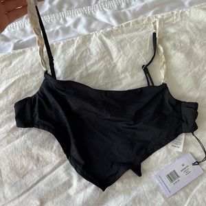 Two piece M Who What Wear swimsuit - brand new - never used